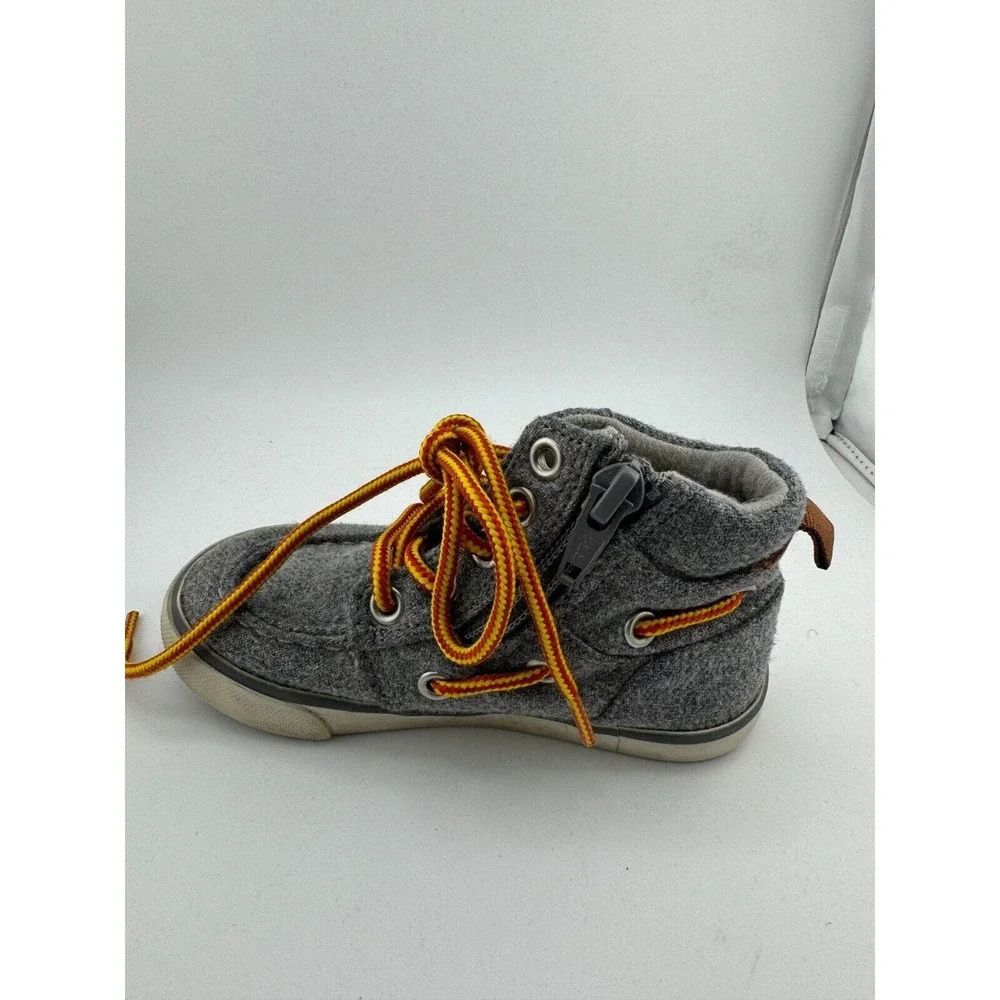 Gap Kids Boys Sneakers‎ Shoes Size 7 Oxide Gray Flannel High-Top Lace Up Casual